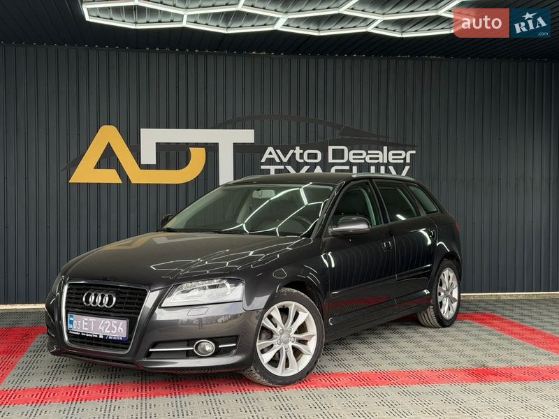 Хэтчбек Audi A3 2012 в Тячеве