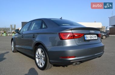 Седан Audi A3 2015 в Киеве