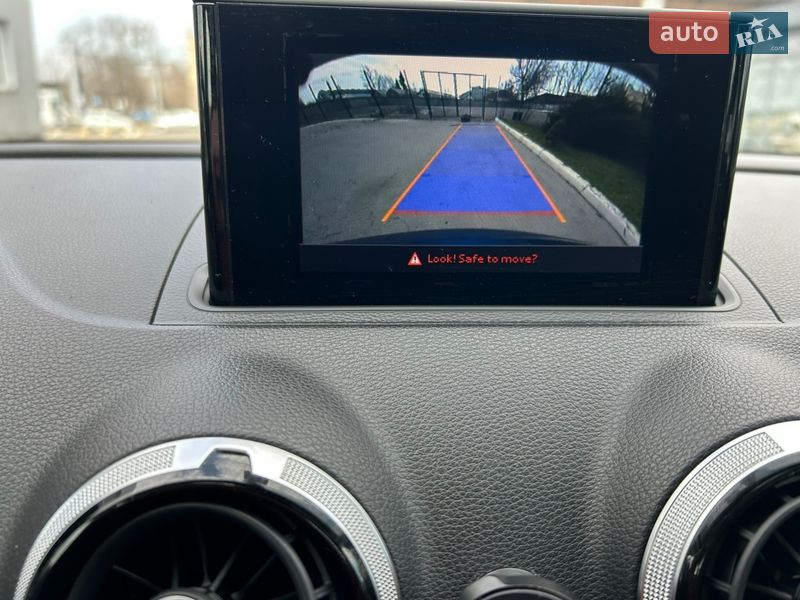 Седан Audi A3 2014 в Киеве