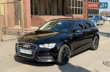 Хэтчбек Audi A3 2014 в Киеве
