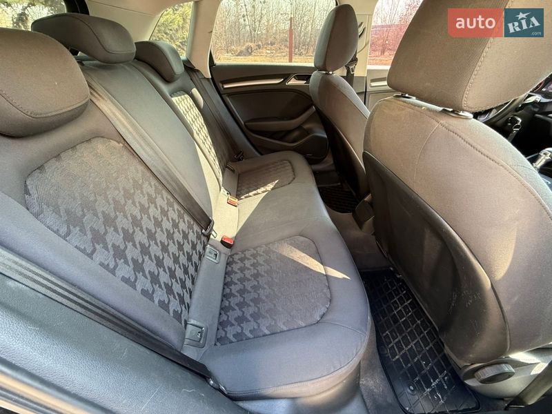 Хетчбек Audi A3 2014 в Києві