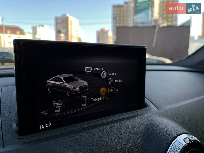 Седан Audi A3 2017 в Киеве фото 25 Седан Audi A3 2017 в Киеве