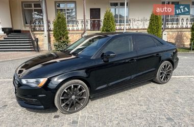 Седан Audi A3 2015 в Золочеве
