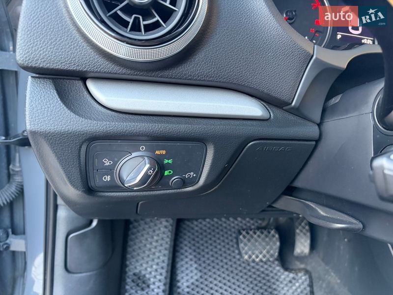 Седан Audi A3 2017 в Білій Церкві