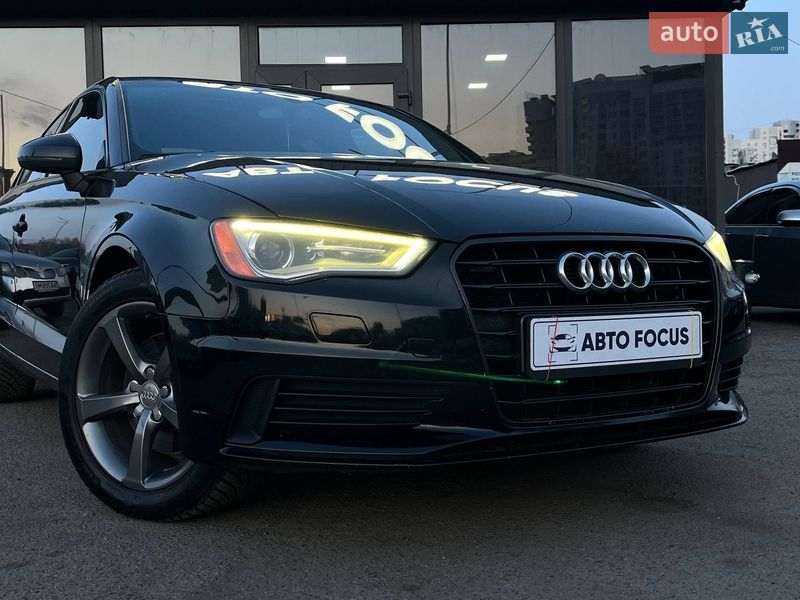 Седан Audi A3 2015 в Киеве