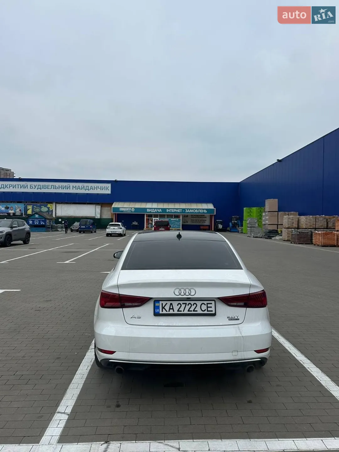 Audi A3 2018 VIN WAUB8GFF3J1094664 фото оголошення 11 з 12