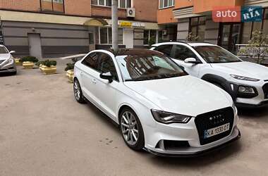 Седан Audi A3 2014 в Киеве