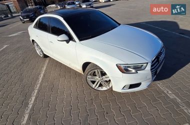 Седан Audi A3 2017 в Чернигове