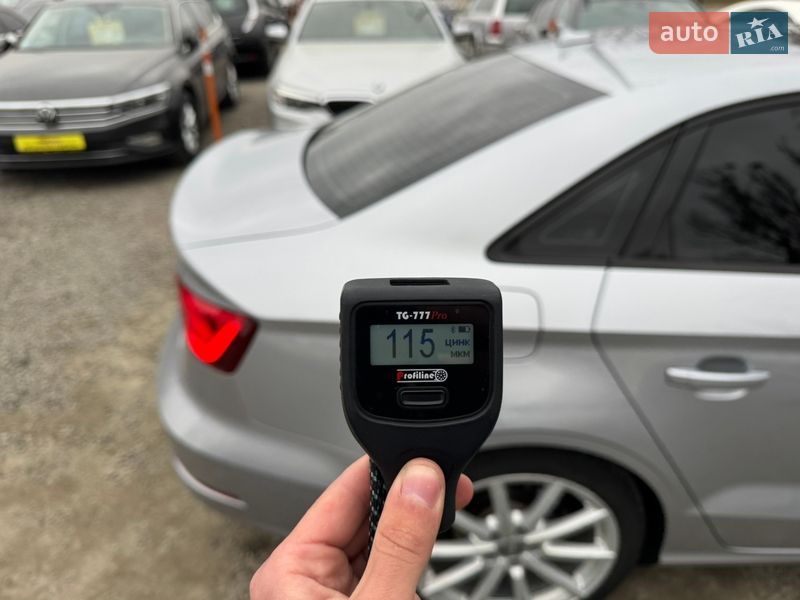 Седан Audi A3 2015 в Умани
