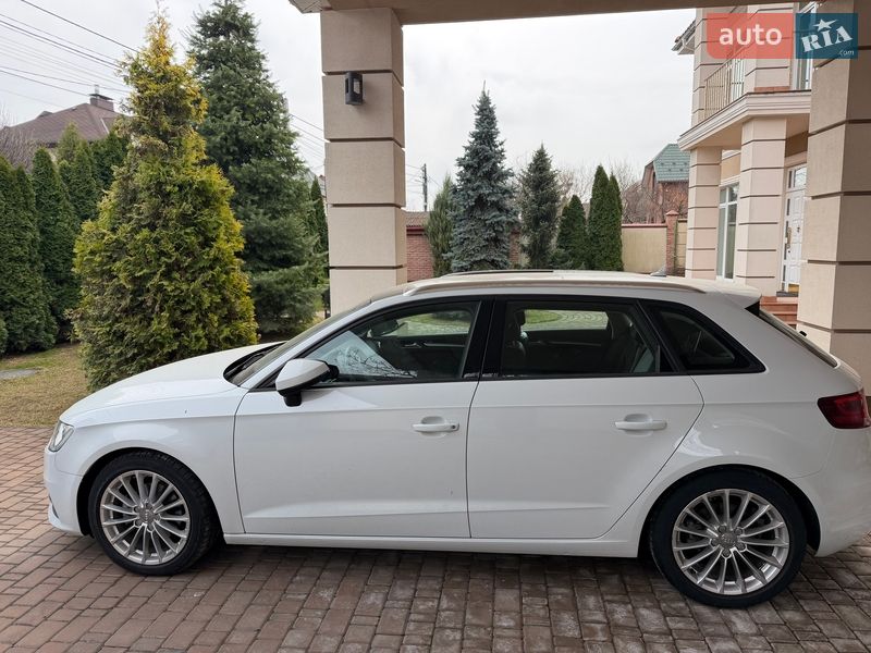 Хэтчбек Audi A3 2016 в Киеве фото 2 Хэтчбек Audi A3 2016 в Киеве