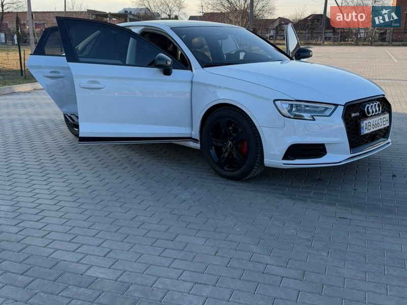 Седан Audi A3 2016 в Бершади
