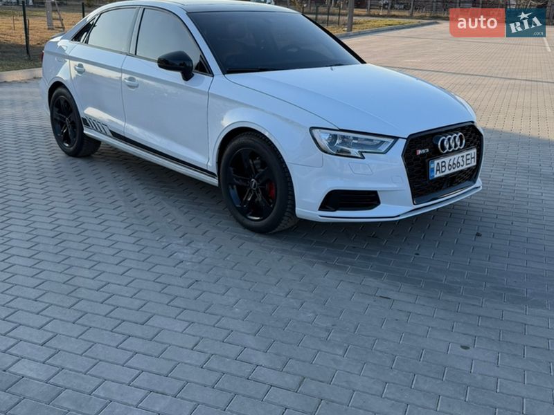Седан Audi A3 2016 в Бершади