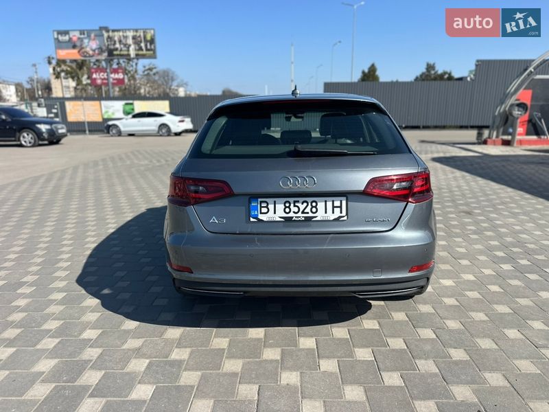 Хэтчбек Audi A3 2015 в Киеве фото 6 Хэтчбек Audi A3 2015 в Киеве