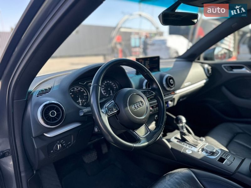Хэтчбек Audi A3 2015 в Киеве фото 10 Хэтчбек Audi A3 2015 в Киеве