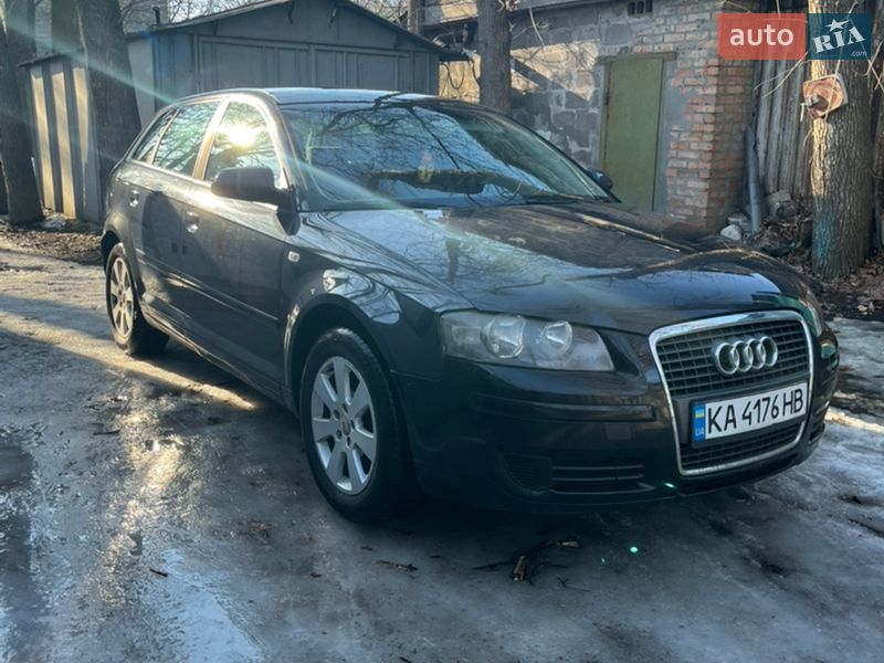 Хэтчбек Audi A3 2008 в Киеве