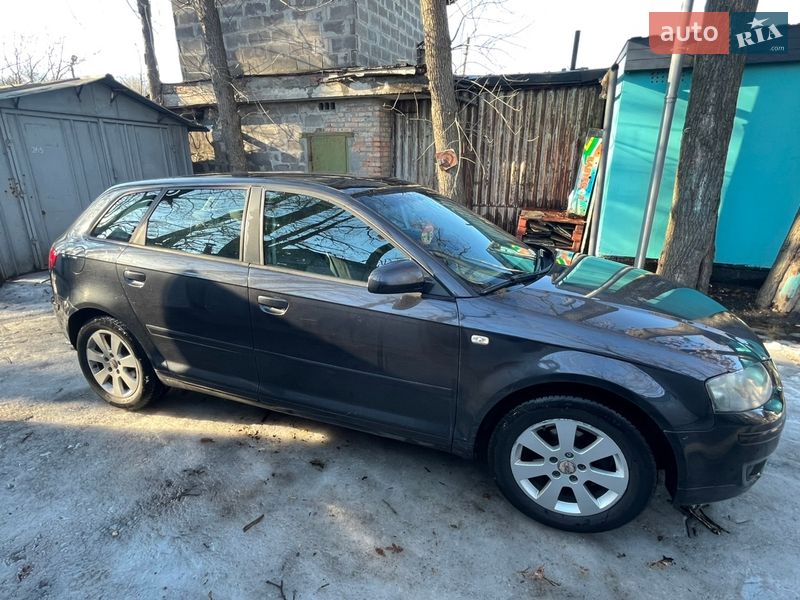Хэтчбек Audi A3 2008 в Киеве