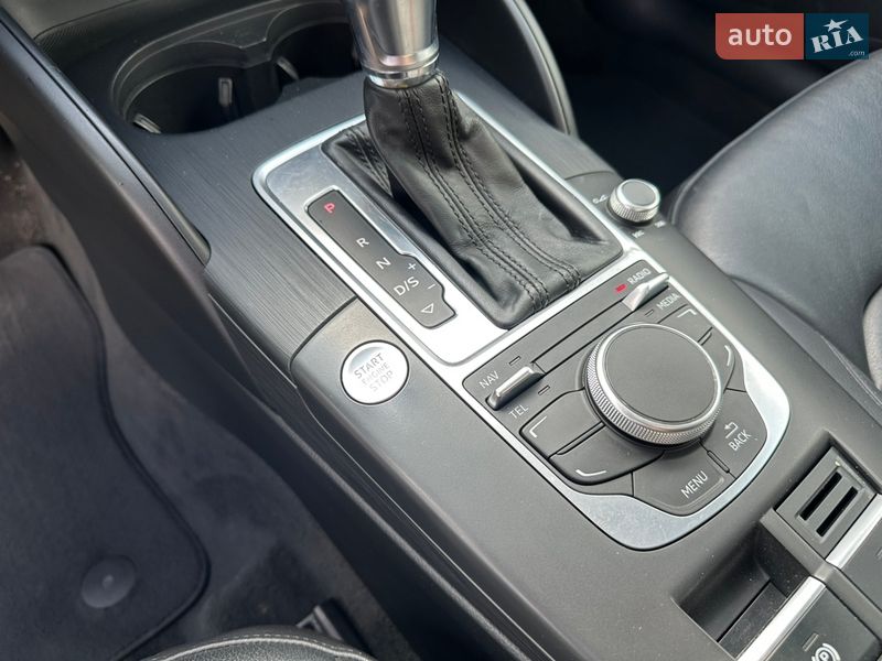 Хэтчбек Audi A3 2015 в Киеве