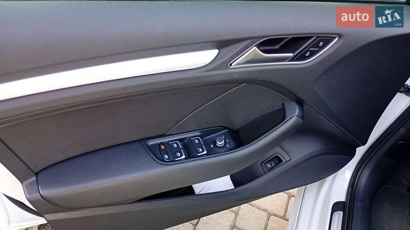 Хэтчбек Audi A3 2016 в Львове фото 6 Хэтчбек Audi A3 2016 в Львове
