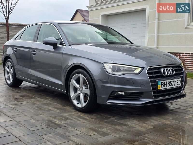 Седан Audi A3 2013 в Одессе