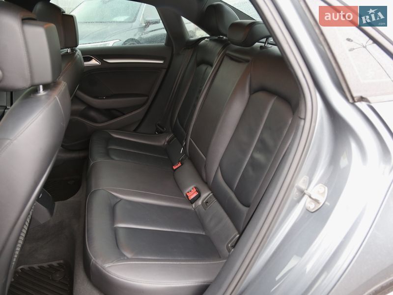 Седан Audi A3 2017 в Киеве фото 10 Седан Audi A3 2017 в Киеве