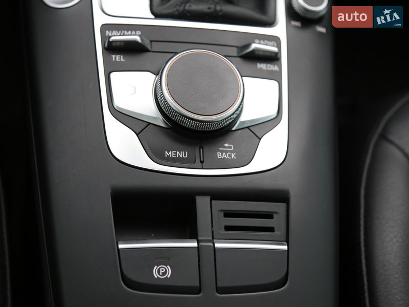 Седан Audi A3 2017 в Киеве фото 22 Седан Audi A3 2017 в Киеве