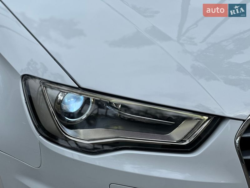 Седан Audi A3 2013 в Киеве