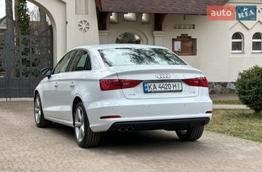 Седан Audi A3 2013 в Киеве