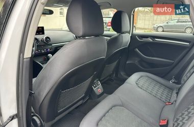 Седан Audi A3 2013 в Киеве