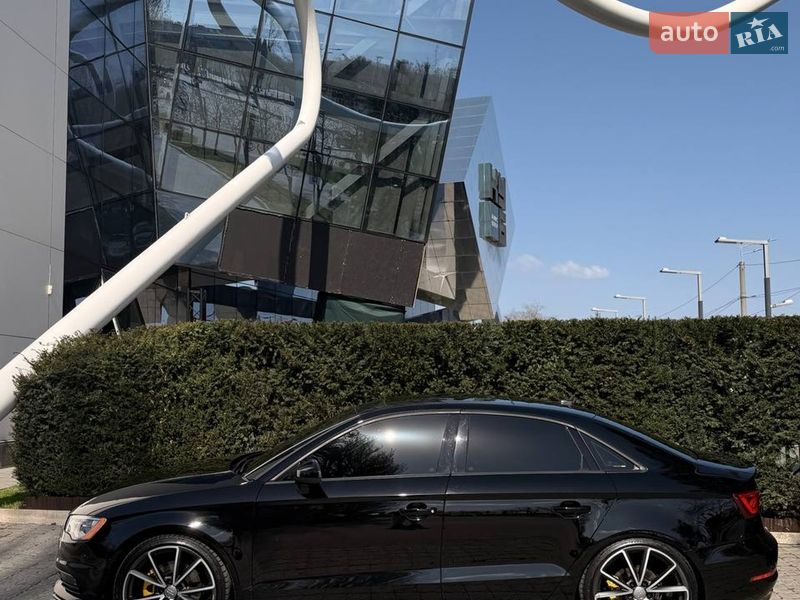 Седан Audi A3 2014 в Днепре