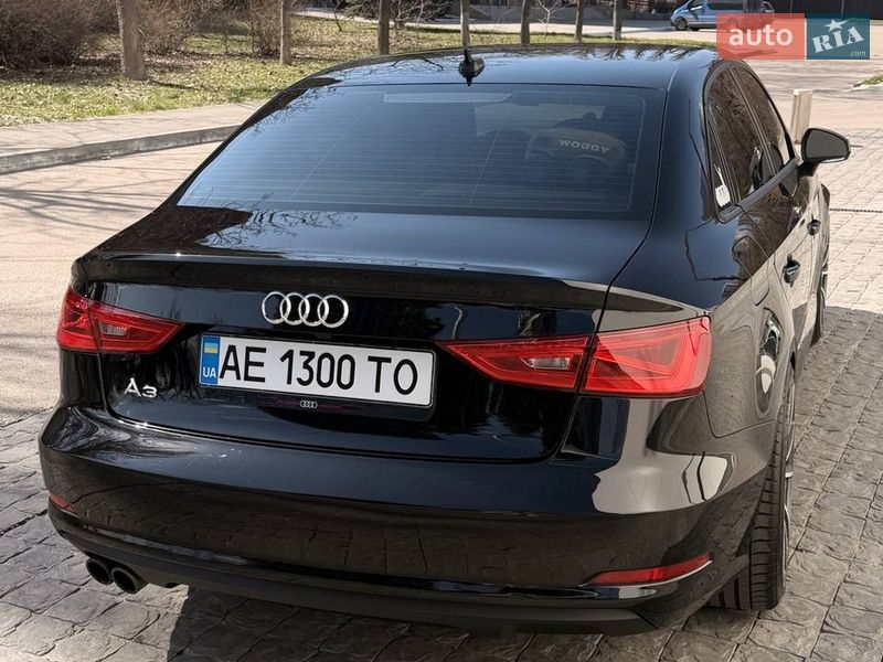 Седан Audi A3 2014 в Днепре
