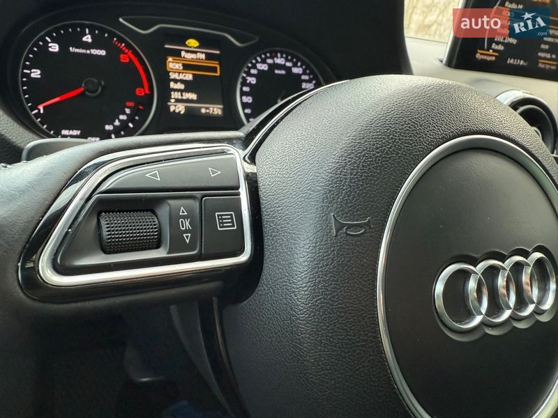 Хэтчбек Audi A3 2016 в Киеве