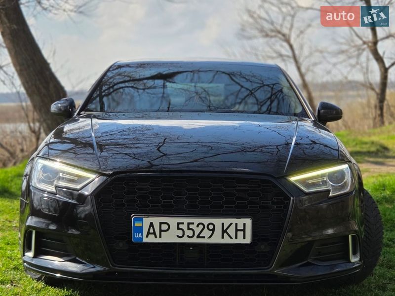 Седан Audi A3 2017 в Запорожье