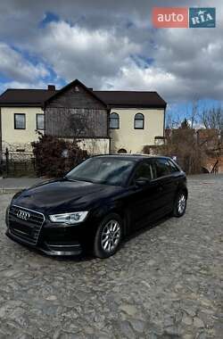 Хетчбек Audi A3 2016 в Луцьку фото 2 Хетчбек Audi A3 2016 в Луцьку
