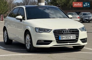 Хэтчбек Audi A3 2014 в Одессе