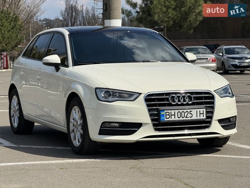 Хэтчбек Audi A3 2014 в Одессе