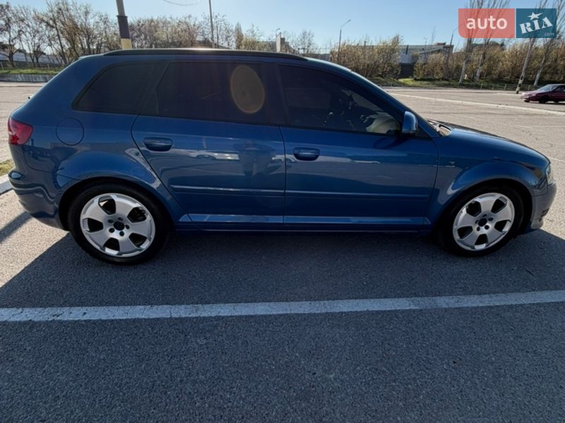 Хэтчбек Audi A3 2008 в Киеве