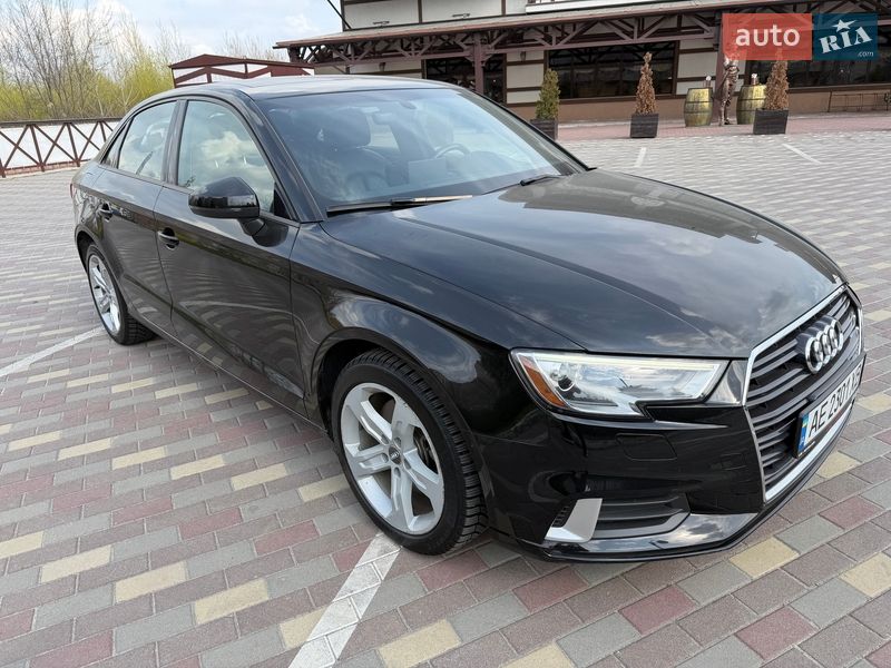 2017 Audi A3 Sedan, VIN WAUAUGFF0J1035501:plate — фото 1 (autoria)