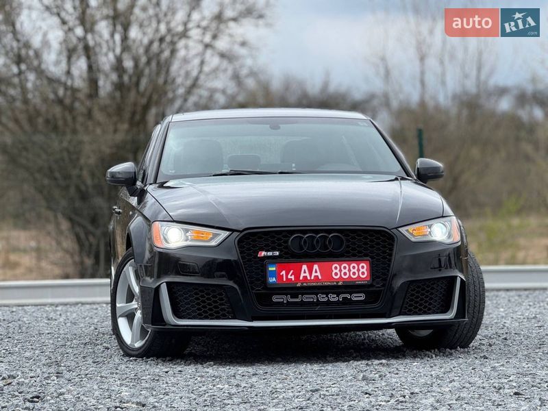 Седан Audi A3 2016 в Дрогобичі