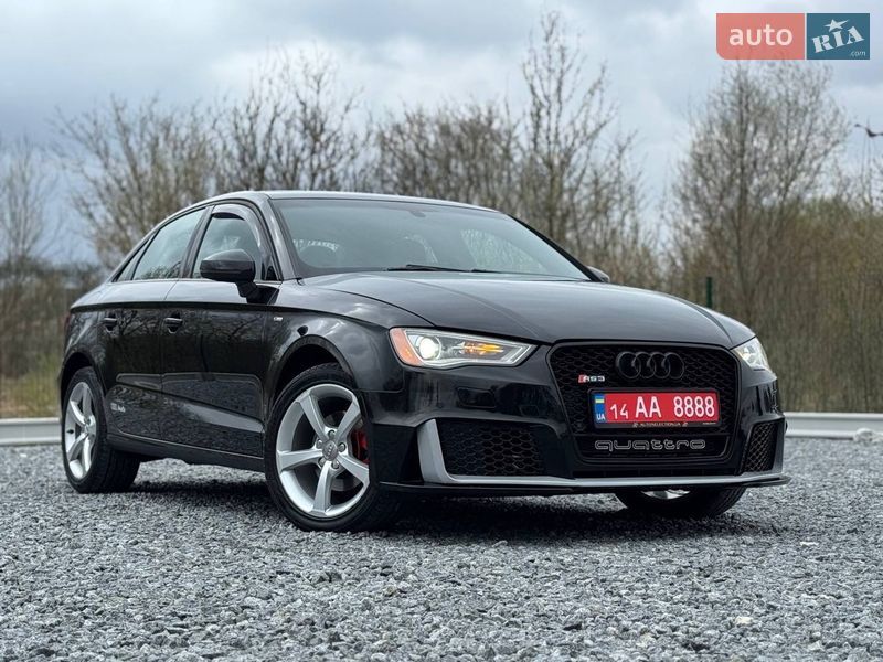 Седан Audi A3 2016 в Дрогобичі