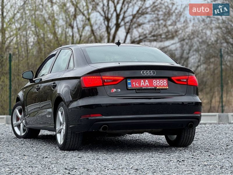 Седан Audi A3 2016 в Дрогобичі