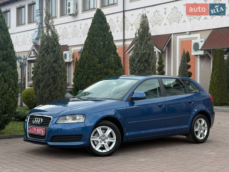 Хетчбек Audi A3 2009 в Стрию