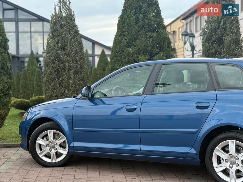 Хетчбек Audi A3 2009 в Стрию