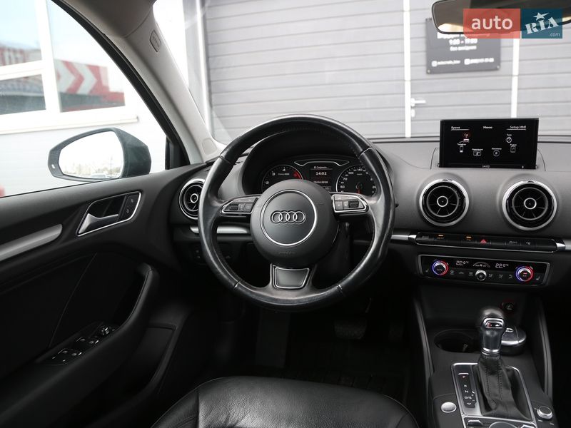 Седан Audi A3 2015 в Киеве