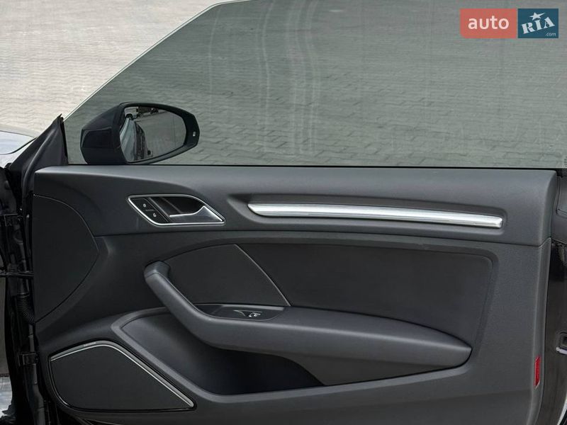 Кабриолет Audi A3 2014 в Бучаче