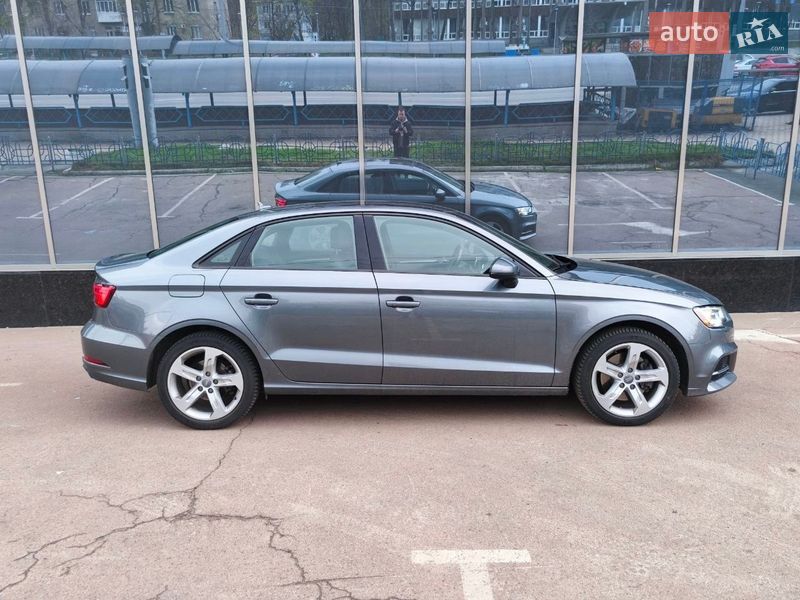 Седан Audi A3 2018 в Києві фото 3 Седан Audi A3 2018 в Києві
