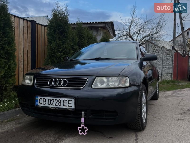 Хетчбек Audi A3 1999 в Чернігові