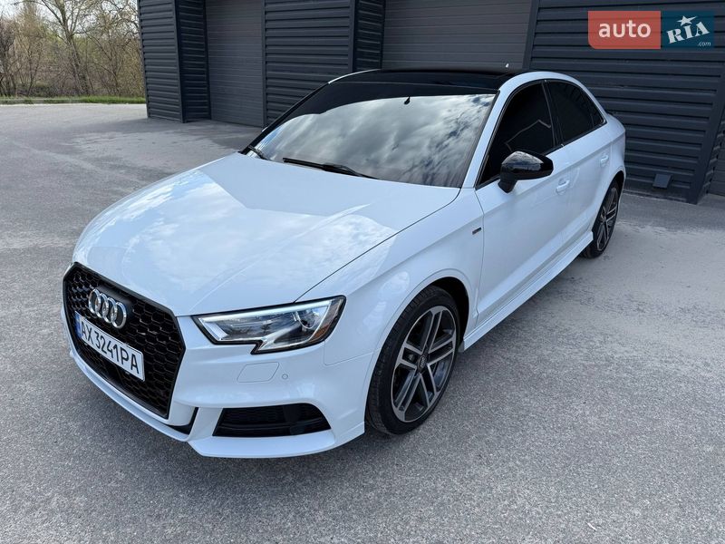 Седан Audi A3 2016 в Харкові
