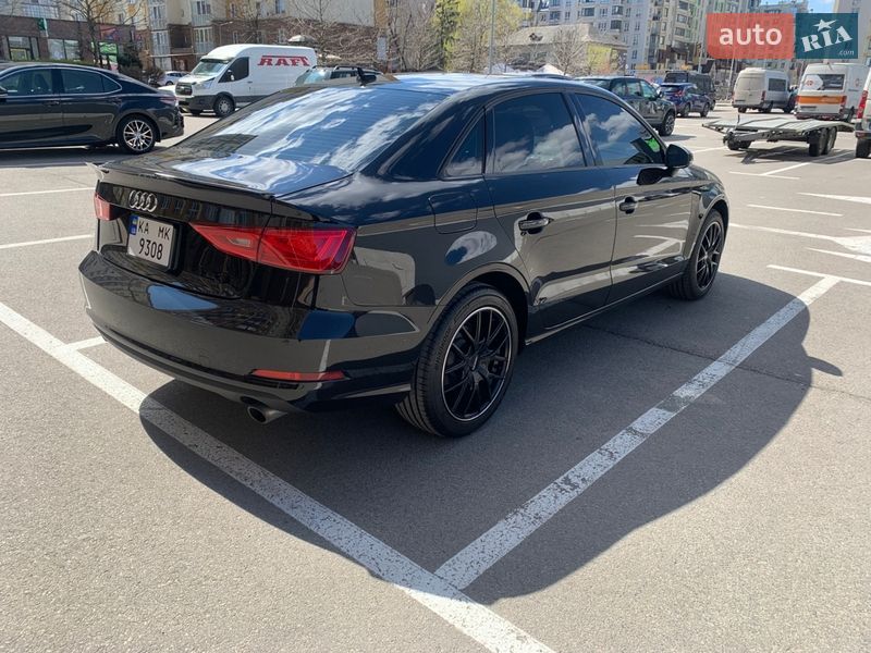 Седан Audi A3 2015 в Києві
