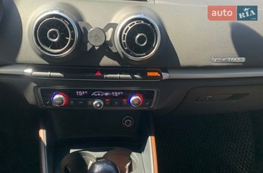Седан Audi A3 2015 в Києві