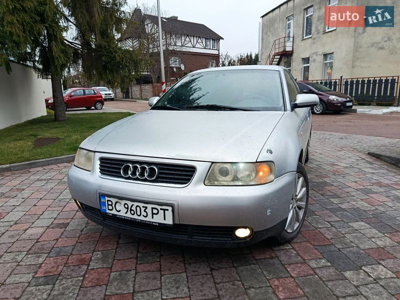 Хэтчбек Audi A3 2001 в Стрые